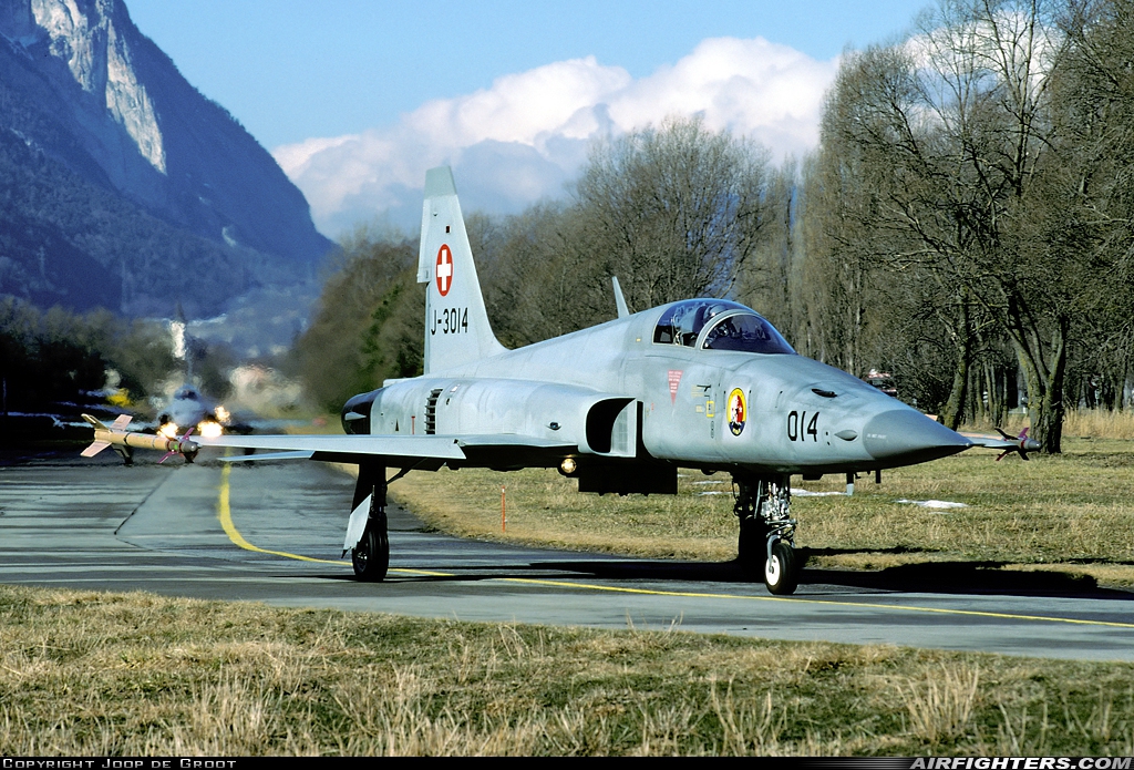Switzerland - Air Force Northrop F-5E Tiger II J-3014 at Turtman (LSMJ), Switzerland