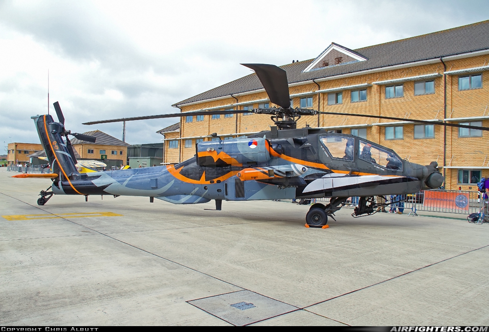 Netherlands - Air Force Boeing AH-64DN Apache Longbow Q-17 at Yeovilton (YEO / EGDY), UK