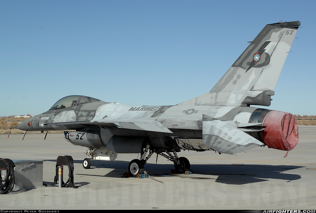 USA - Navy General Dynamics F-16B Fighting Falcon 920408 at Fallon - Fallon NAS (NFL / KNFL), USA