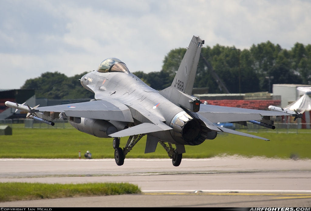 Netherlands - Air Force General Dynamics F-16AM Fighting Falcon J-868 at Waddington (WTN / EGXW), UK