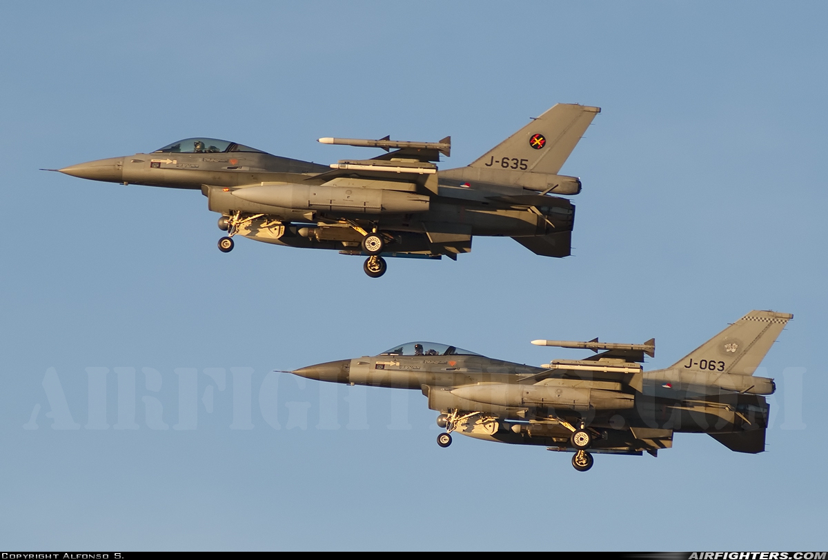 Netherlands - Air Force General Dynamics F-16AM Fighting Falcon J-635 at Albacete (- Los Llanos) (LEAB), Spain