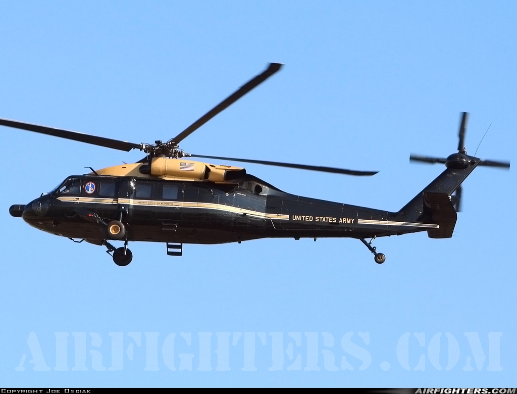 USA - Army Sikorsky UH-60A Black Hawk (S-70A) 82-23742 at Philadelphia - Int. (PHL / KPHL), USA