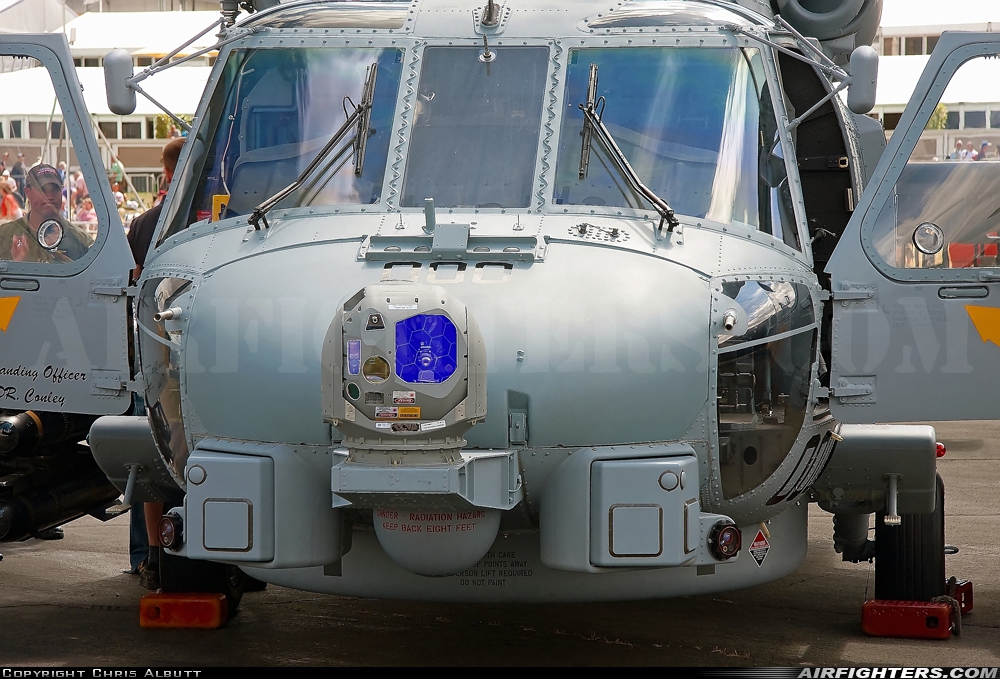 USA - Navy Sikorsky MH-60R Strikehawk (S-70B) 166563 at Farnborough (FAB / EGLF), UK