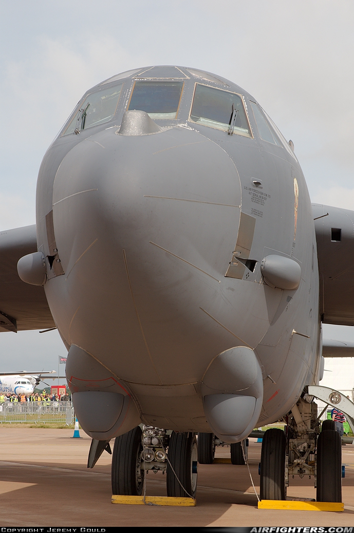 USA - Air Force Boeing B-52H Stratofortress 61-0017 at Fairford (FFD / EGVA), UK