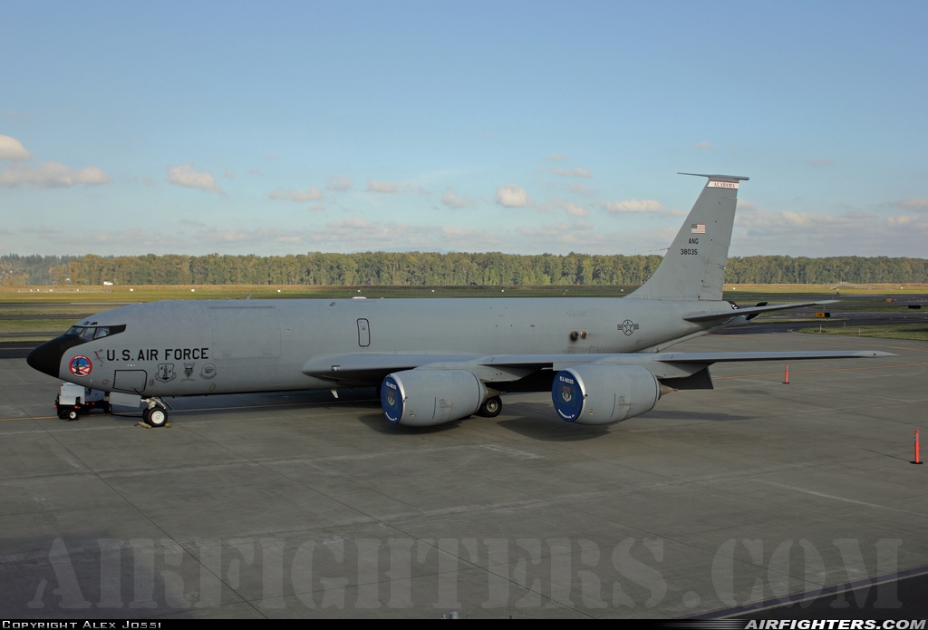 USA - Air Force Boeing KC-135R Stratotanker (717-148) 63-8035 at Portland - Int. (PDX / KPDX), USA