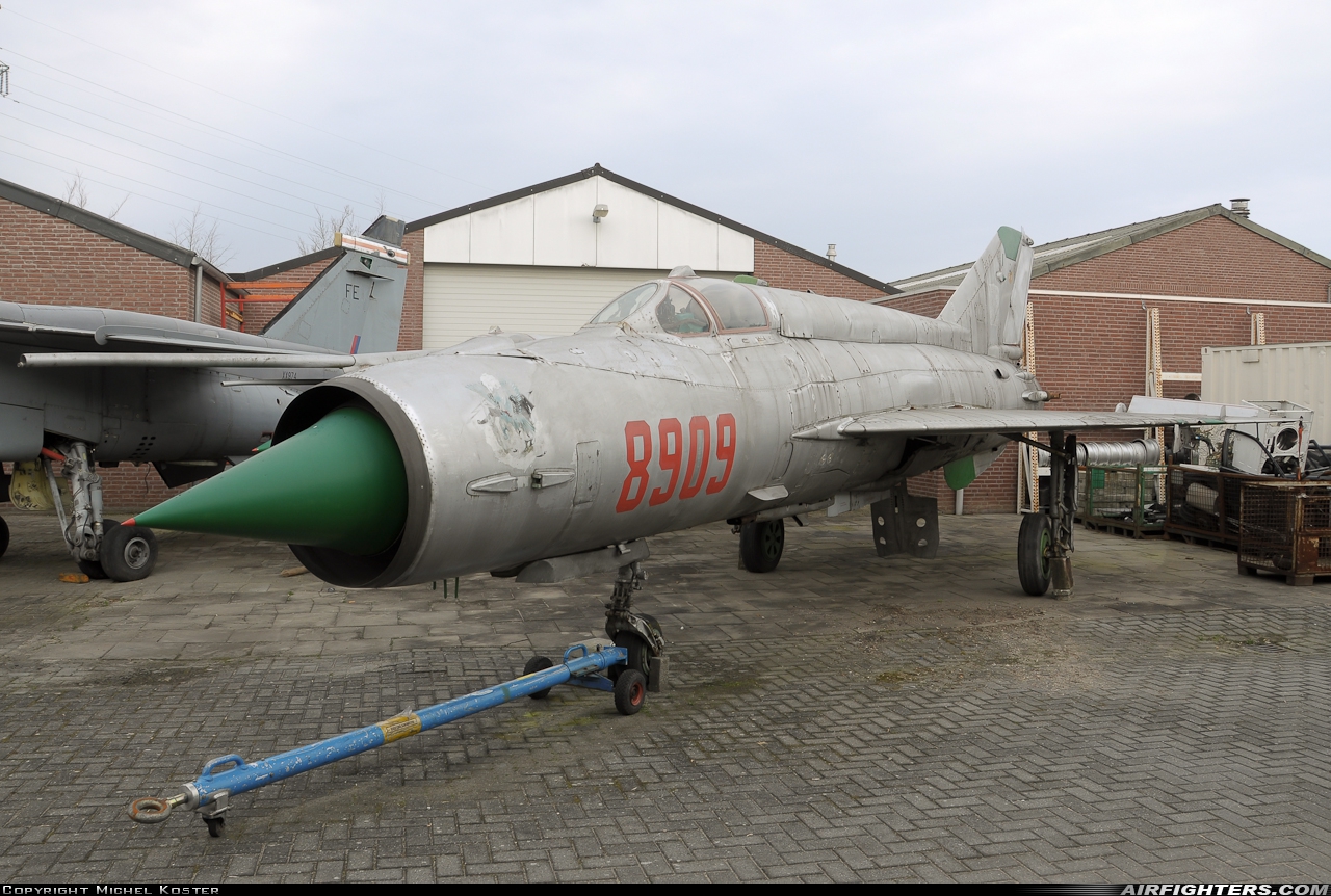Poland - Air Force Mikoyan-Gurevich MiG-21MF 8909 at Off-Airport - Baarlo, Netherlands