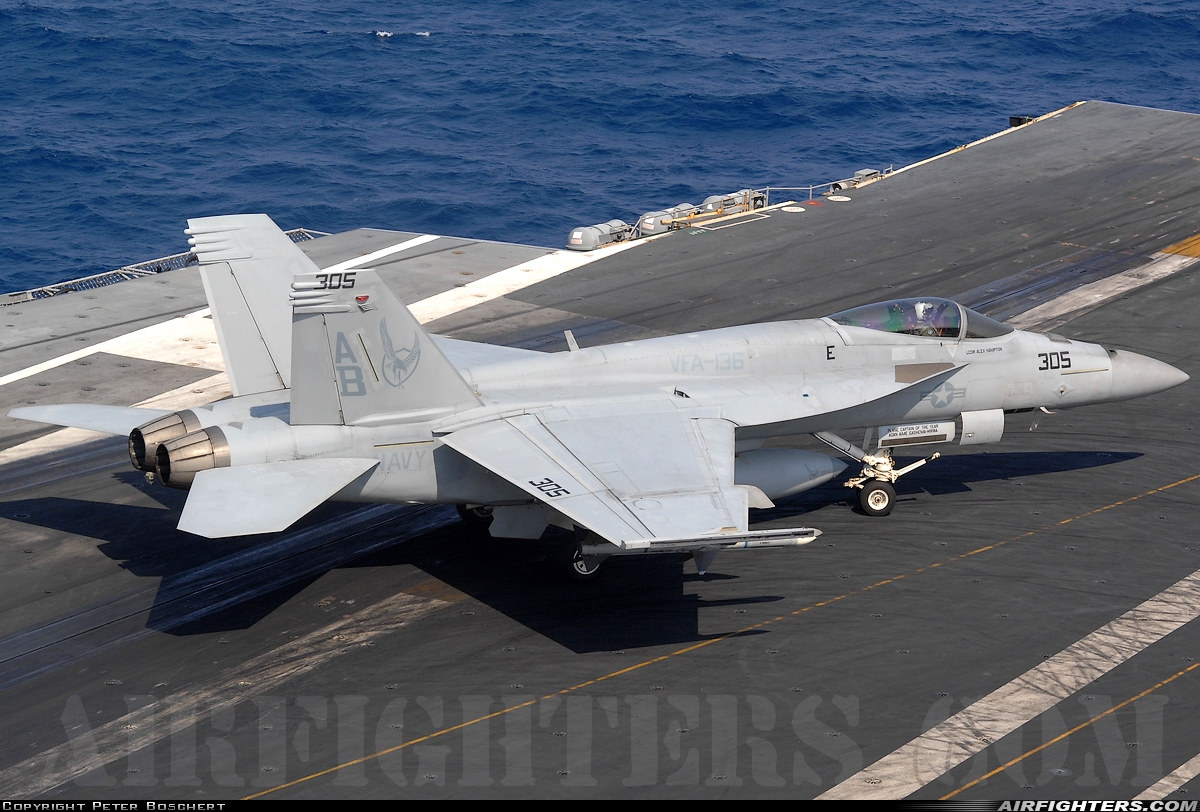 USA - Navy Boeing F/A-18E Super Hornet 166825 at Off-Airport - Mediterranean Sea, International Airspace