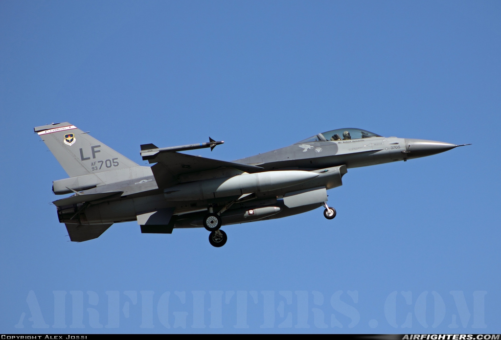 USA - Air Force General Dynamics F-16C Fighting Falcon 93-0705 at Portland - Int. (PDX / KPDX), USA