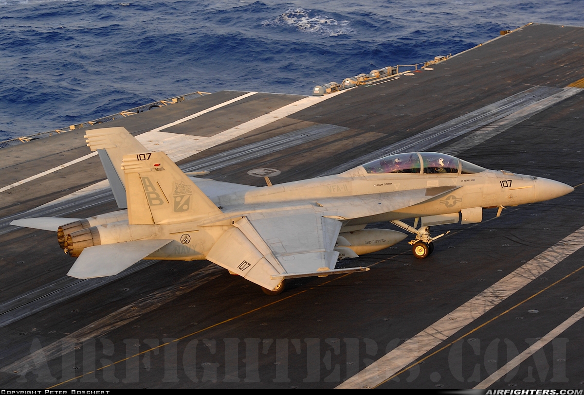 USA - Navy Boeing F/A-18F Super Hornet 166633 at Off-Airport - Mediterranean Sea, International Airspace