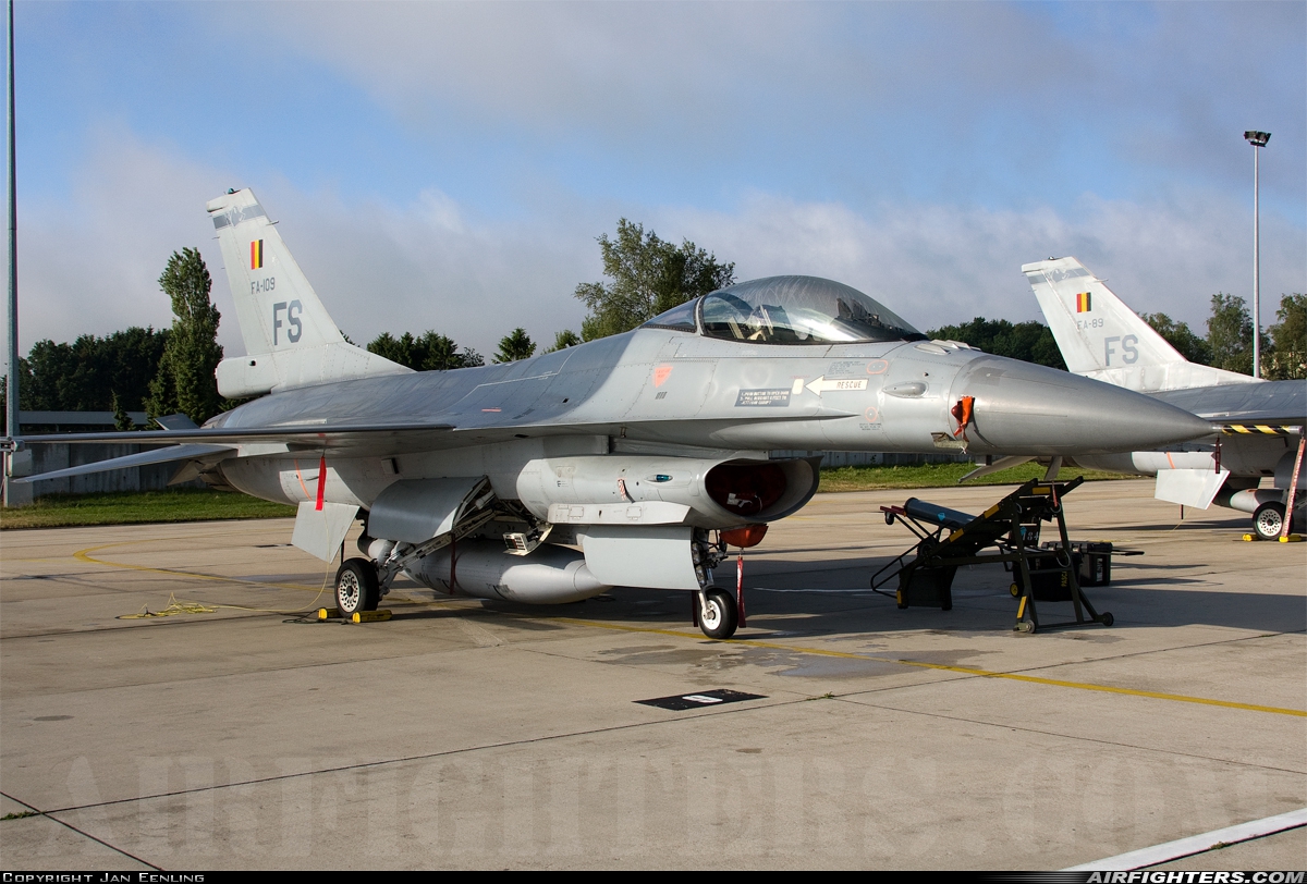 Belgium - Air Force General Dynamics F-16AM Fighting Falcon FA-109 at Florennes (EBFS), Belgium