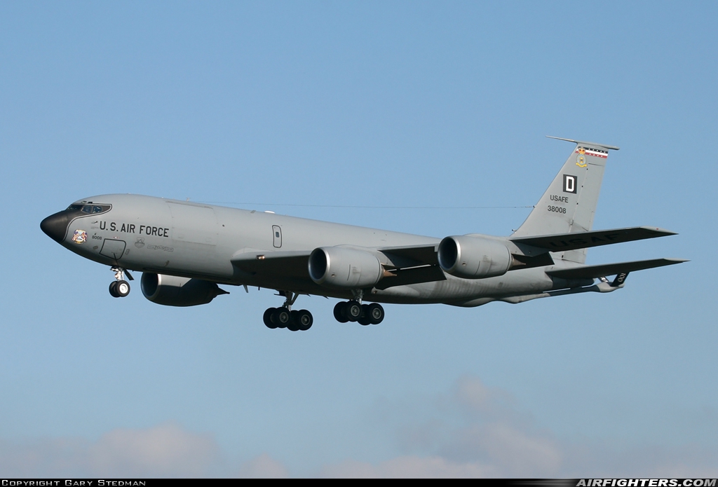 USA - Air Force Boeing KC-135R Stratotanker (717-148) 63-8008 at Mildenhall (MHZ / GXH / EGUN), UK
