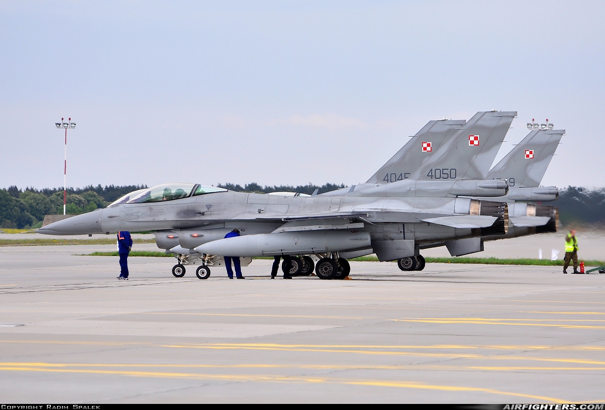 Poland - Air Force General Dynamics F-16C Fighting Falcon 4050 at Poznan / Krzesiny (EPKS), Poland