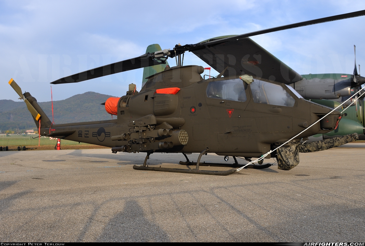South Korea - Air Force Bell AH-1S Cobra 22704 at Seoul - Sinchonri (K-16) (SSN / RKSM), South Korea