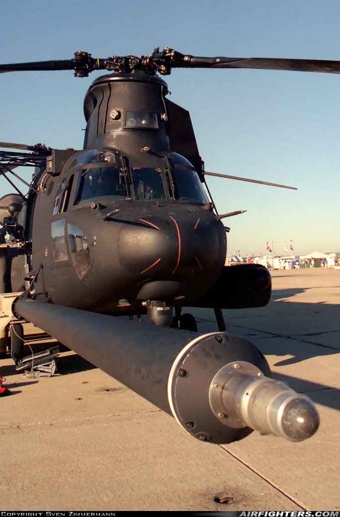 USA - Army Boeing Vertol MH-47E Chinook 92-0400 at Virginia Beach - Oceana NAS / Apollo Soucek Field (NTU / KNTU), USA