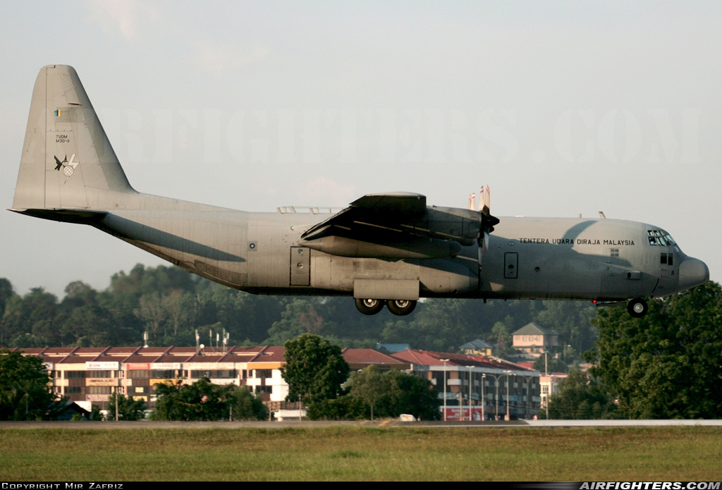 Malaysia - Air Force Lockheed C-130H-30 Hercules (L-382) M30-11 at Kuala Lumpur - Sungai Besi / Simpang (WMKF), Malaysia