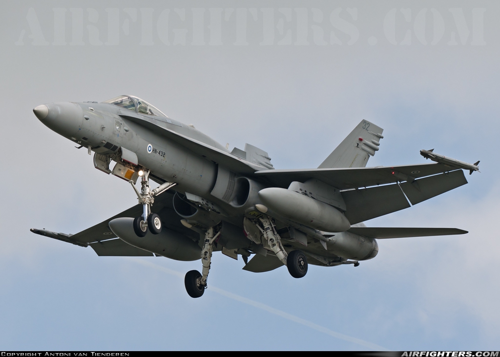 Finland - Air Force McDonnell Douglas F/A-18C Hornet HN-432 at Leeuwarden (LWR / EHLW), Netherlands