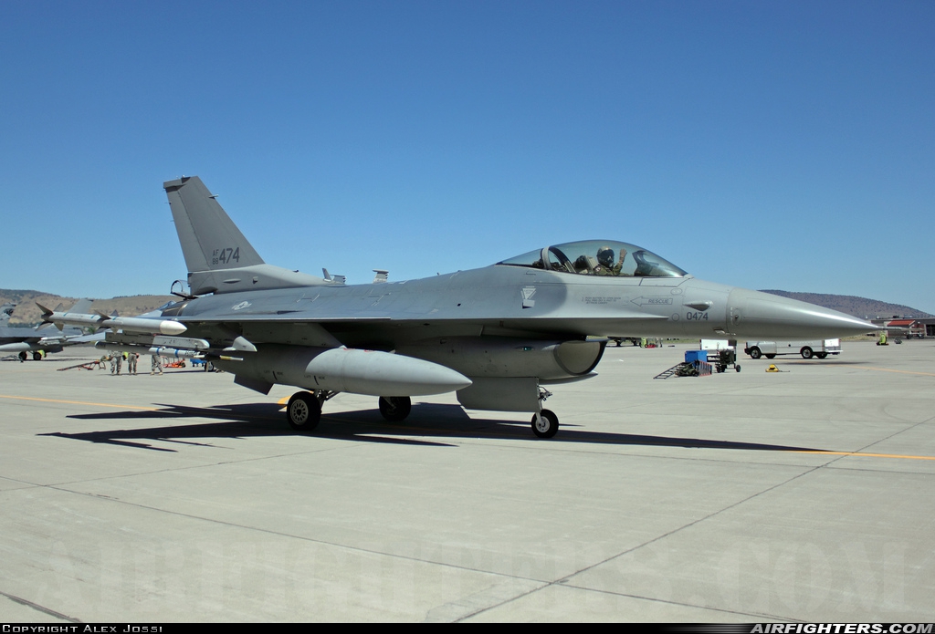 USA - Air Force General Dynamics F-16C Fighting Falcon 88-0474 at Klamath Falls - Kingsley Field (LMT / KLMT), USA