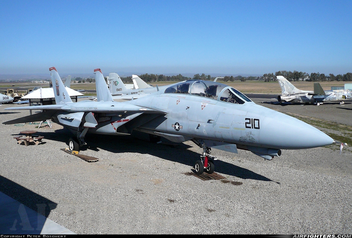 USA - Navy Grumman F-14B Tomcat 162911 at Paso Robles Municipal Airport (PRB / KPRB), USA