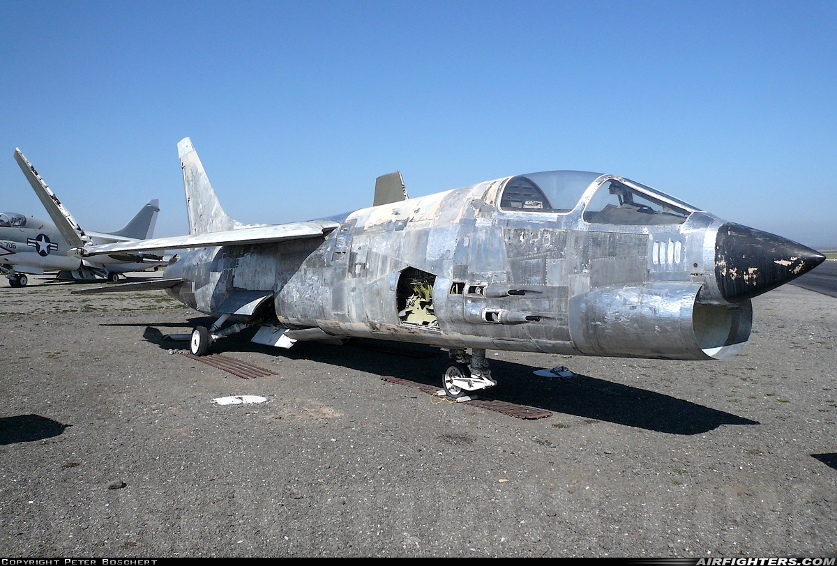 USA - Navy Vought F-8K Crusader 146931 at Paso Robles Municipal Airport (PRB / KPRB), USA