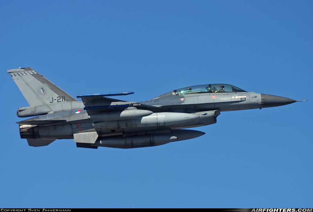 Netherlands - Air Force General Dynamics F-16BM Fighting Falcon J-211 at Payerne (LSMP), Switzerland