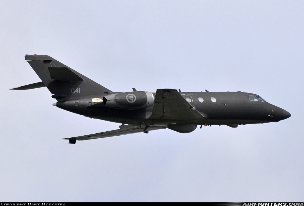 Norway - Air Force Dassault Falcon (Mystere) 20ECM 041 at Orland (OLA / ENOL), Norway