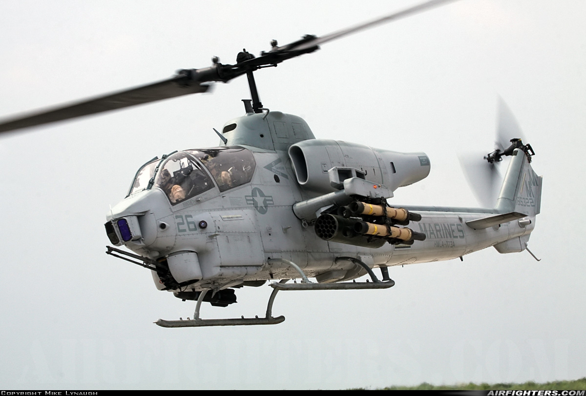 USA - Marines Bell AH-1W Super Cobra (209) 165322 at Cleveland - Burke Lakefront (BKL / KBKL), USA