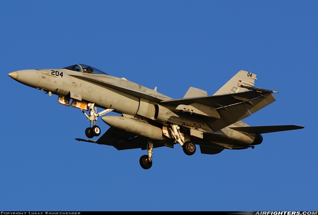USA - Navy McDonnell Douglas F/A-18C Hornet 164018 at San Diego - North Island NAS / Halsey Field (NZY / KNZY), USA