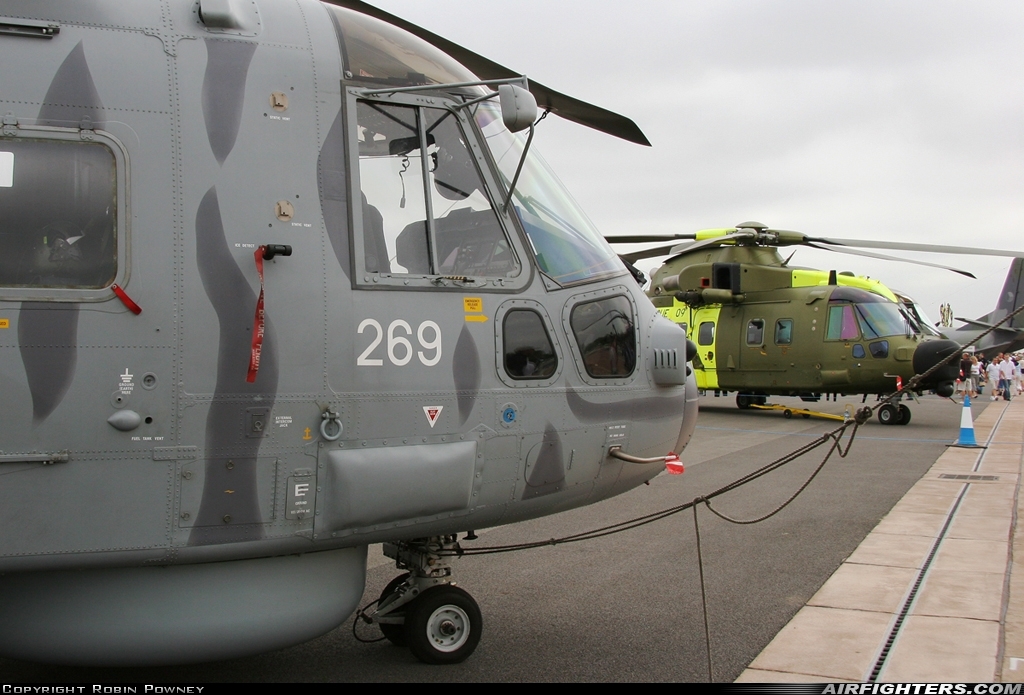 UK - Navy AgustaWestland Merlin HM1 (Mk111) ZH860 at Fairford (FFD / EGVA), UK