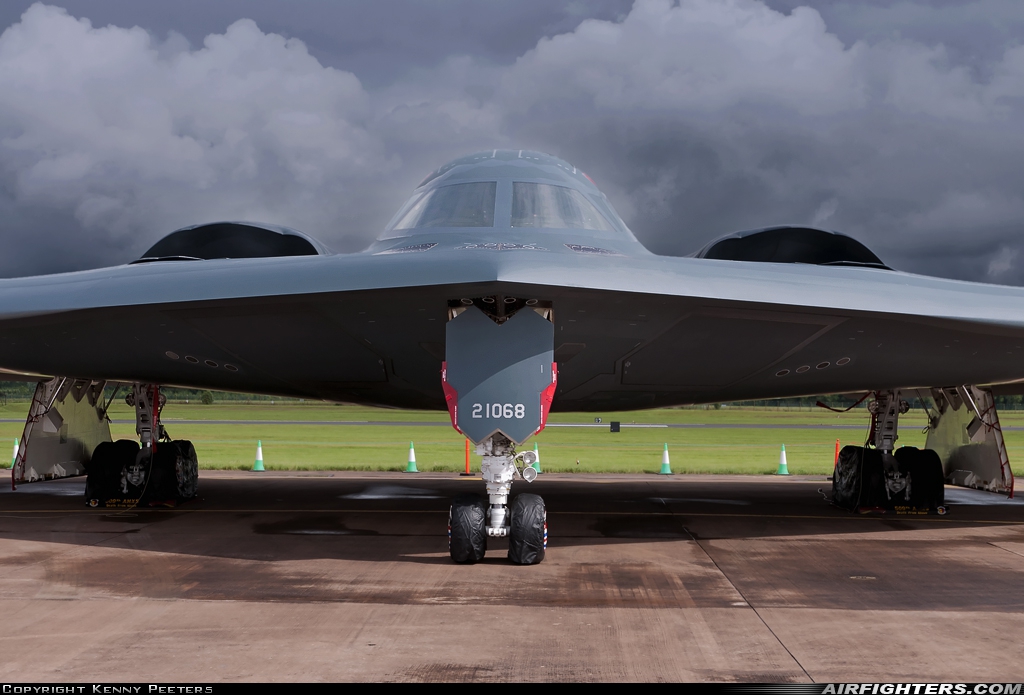 USA - Air Force Northrop Grumman B-2A Spirit 82-1068 at Fairford (FFD / EGVA), UK
