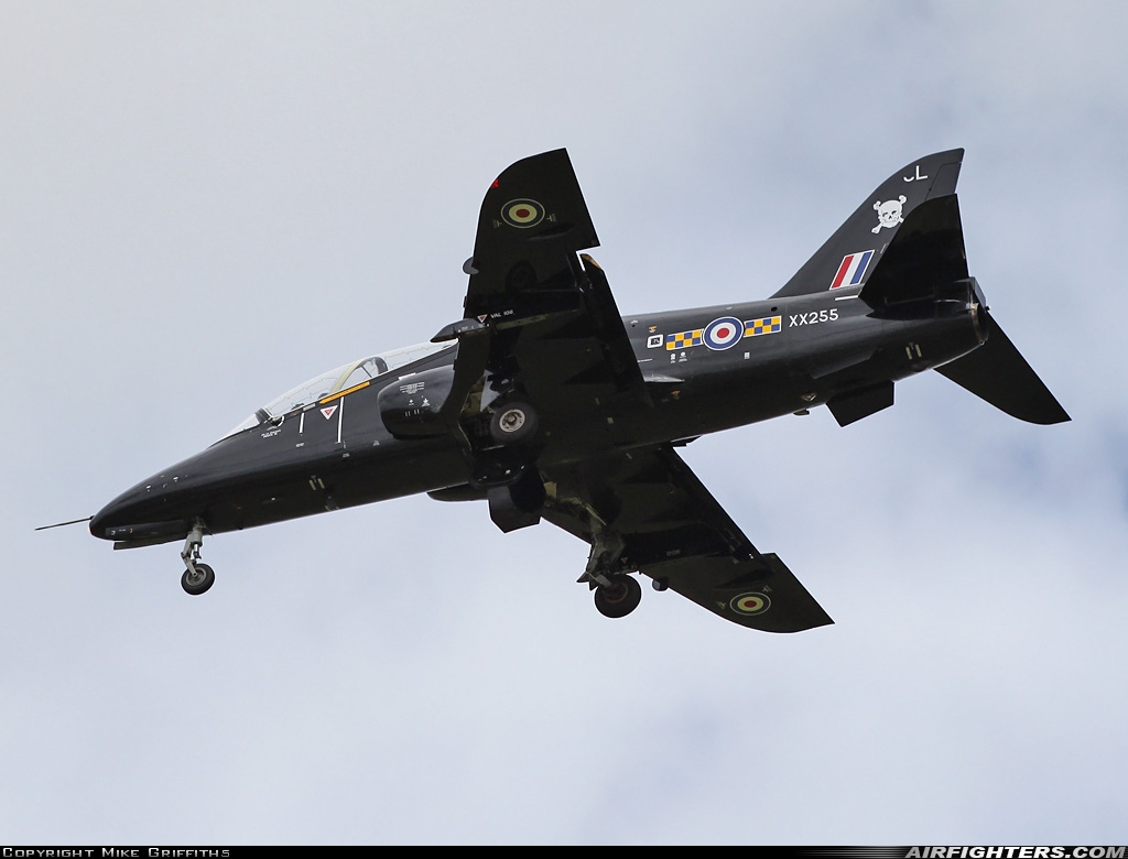 UK - Air Force British Aerospace Hawk T.1A XX255 at Valley (EGOV), UK