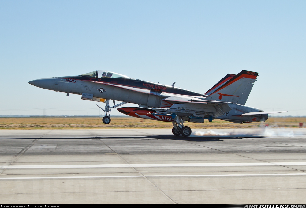 USA - Navy McDonnell Douglas F/A-18C Hornet 164227 at Lemoore - NAS / Reeves Field (NLC), USA