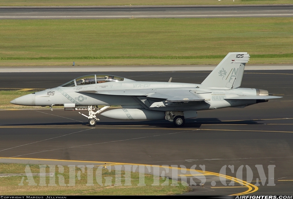 USA - Navy Boeing F/A-18F Super Hornet 165887 at Singapore - Changi (SIN / WSSS), Singapore