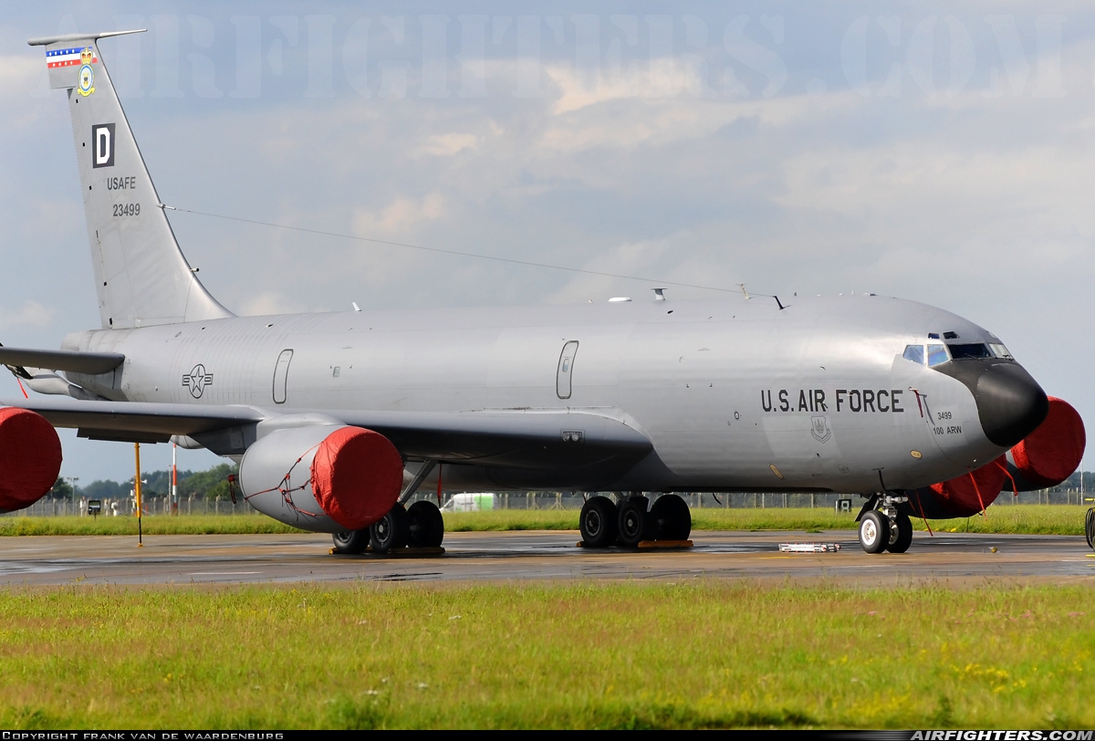 USA - Air Force Boeing KC-135R Stratotanker (717-148) 62-3499 at Mildenhall (MHZ / GXH / EGUN), UK