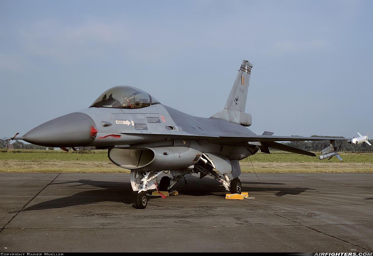 Belgium - Air Force General Dynamics F-16A Fighting Falcon FA-121 at Chievres (EBCV), Belgium