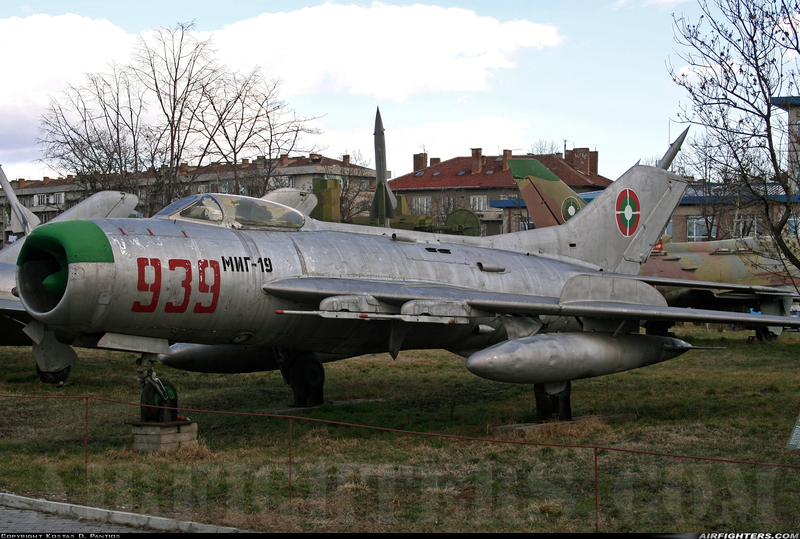 Bulgaria - Air Force Mikoyan-Gurevich MiG-19PM 939 at Off-Airport - Sofia, Bulgaria