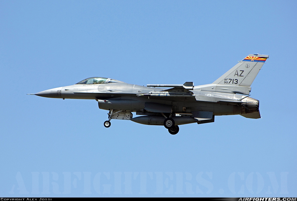 USA - Air Force General Dynamics F-16C Fighting Falcon 90-0713 at Portland - Int. (PDX / KPDX), USA