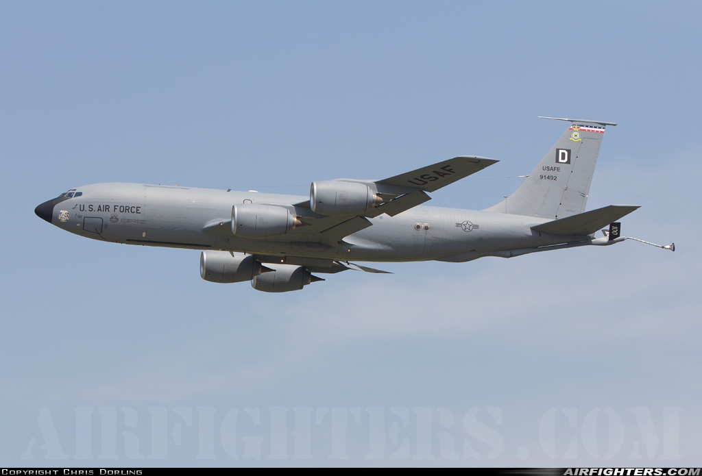 USA - Air Force Boeing KC-135R Stratotanker (717-148) 59-1492 at Mildenhall (MHZ / GXH / EGUN), UK