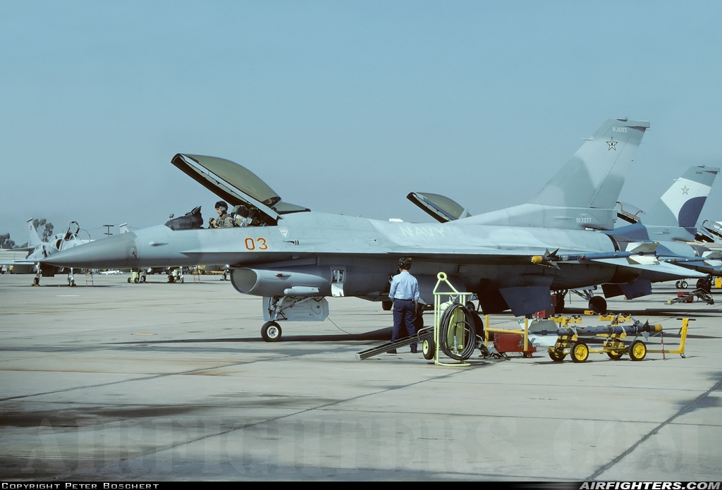USA - Navy General Dynamics F-16N Fighting Falcon 163277 at San Diego - Miramar MCAS (NAS) / Mitscher Field (NKX / KNKX), USA
