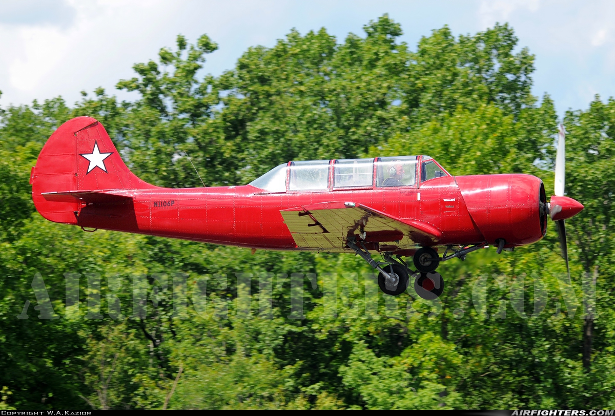 Private - NorthEast Raiders Yakovlev Yak-52 (Bacau) N1106P at Greenwood Lake Airport (4N1), USA