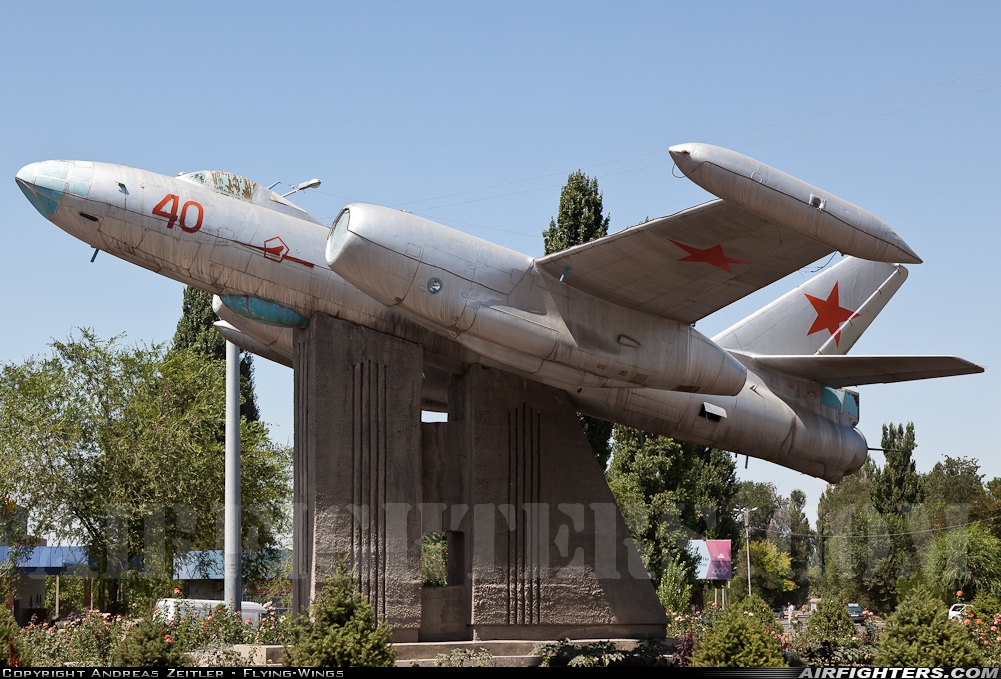 Russia - Air Force Ilyushin IL-28 40 RED at Off-Airport - Tokmok, Kyrgyzstan