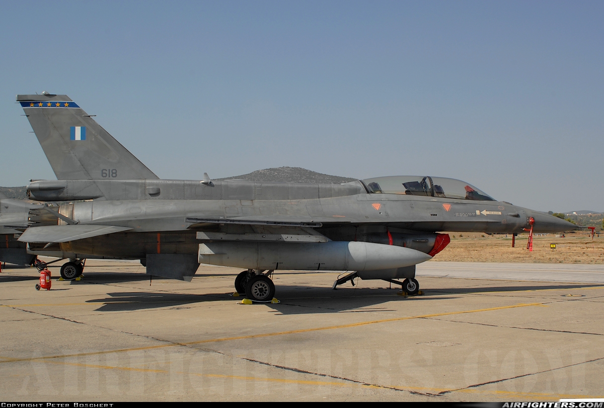 Greece - Air Force General Dynamics F-16D Fighting Falcon 618 at Tanagra (LGTG), Greece