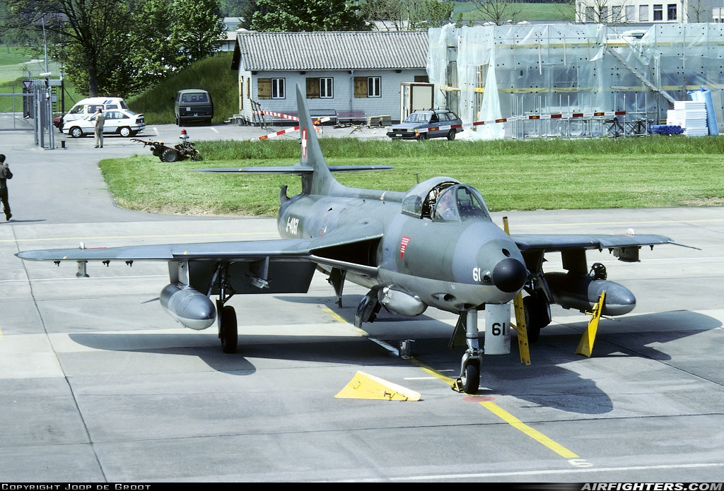 Switzerland - Air Force Hawker Hunter F58 J-4061 at Emmen (EML / LSME), Switzerland