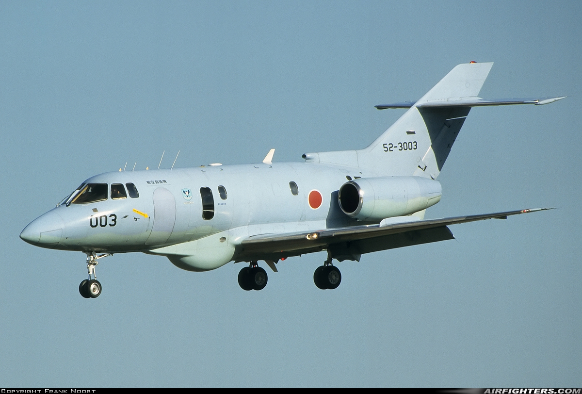 Japan - Air Force Hawker Siddeley U-125A (HS-125-800) 52-3003 at Nagoya - Komaki (NKM / RJNA), Japan