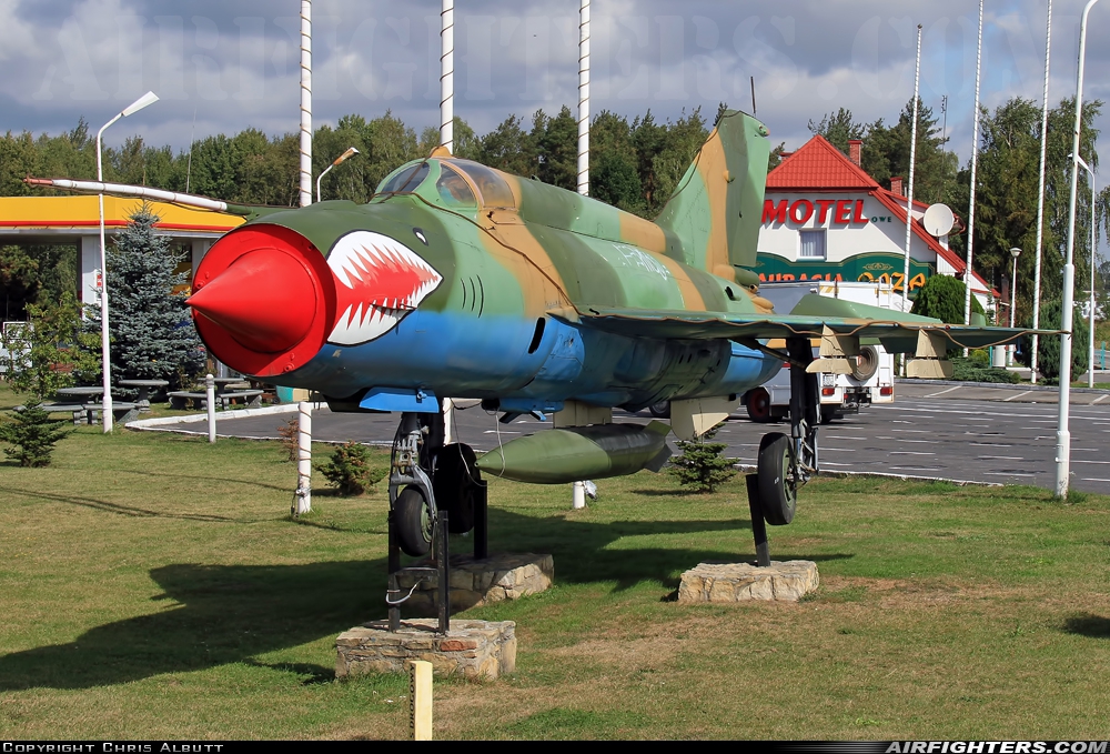 Poland - Air Force Mikoyan-Gurevich MiG-21M 1810 at Off-Airport - Zarnow, Poland