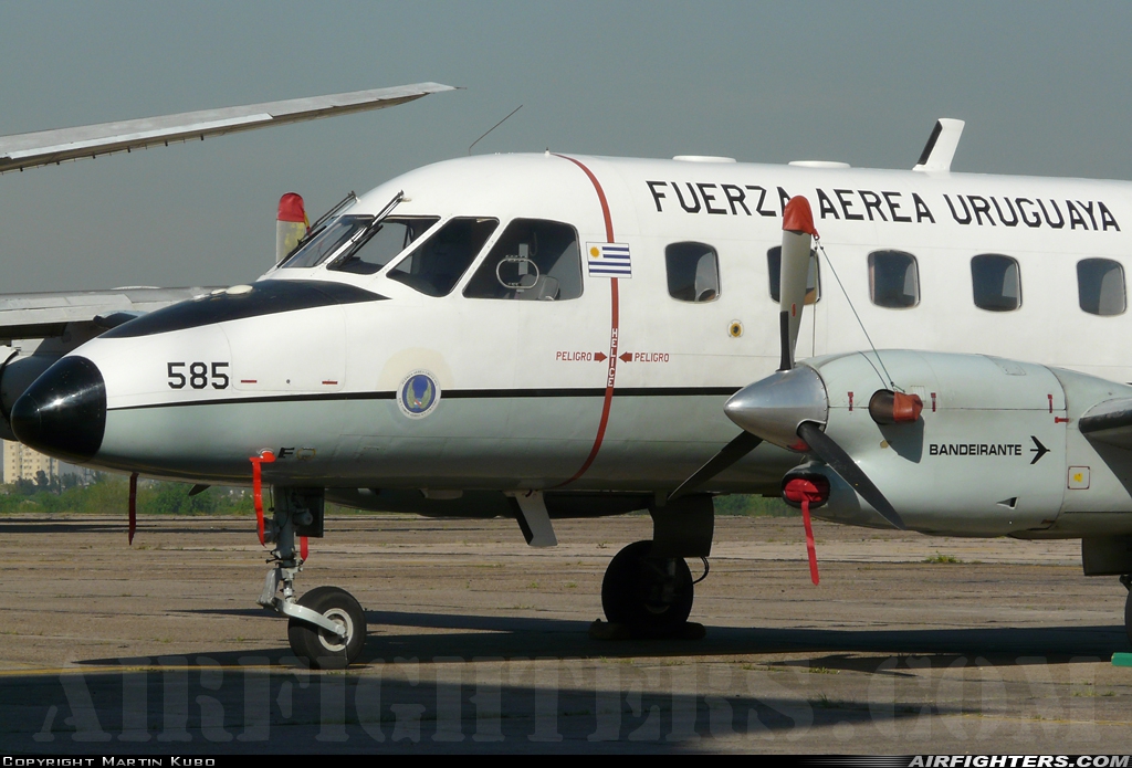 Uruguay - Air Force Embraer R-95 (EMB110B-1) Bandeirante 585 at El Palomar (PAL / SADP), Argentina