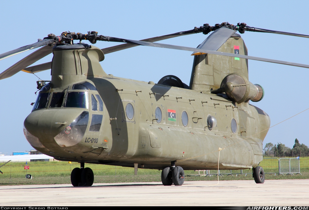 Libya - Air Force Boeing Vertol CH-47C Chinook LC-010 at Luqa - Malta International (MLA / LMML), Malta