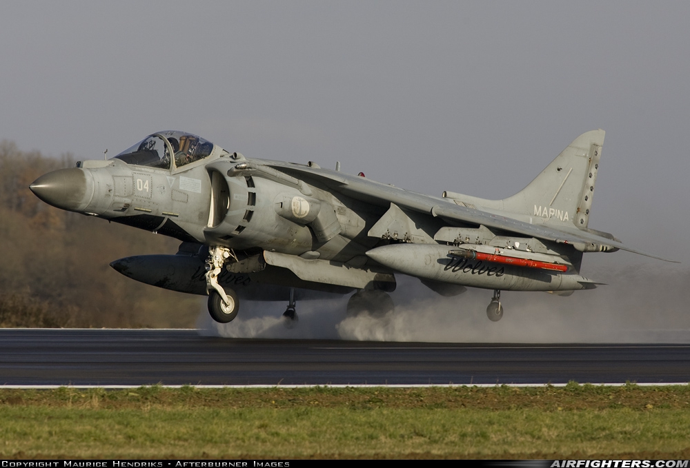 Italy - Navy McDonnell Douglas AV-8B+ Harrier ll MM7200 at Florennes (EBFS), Belgium