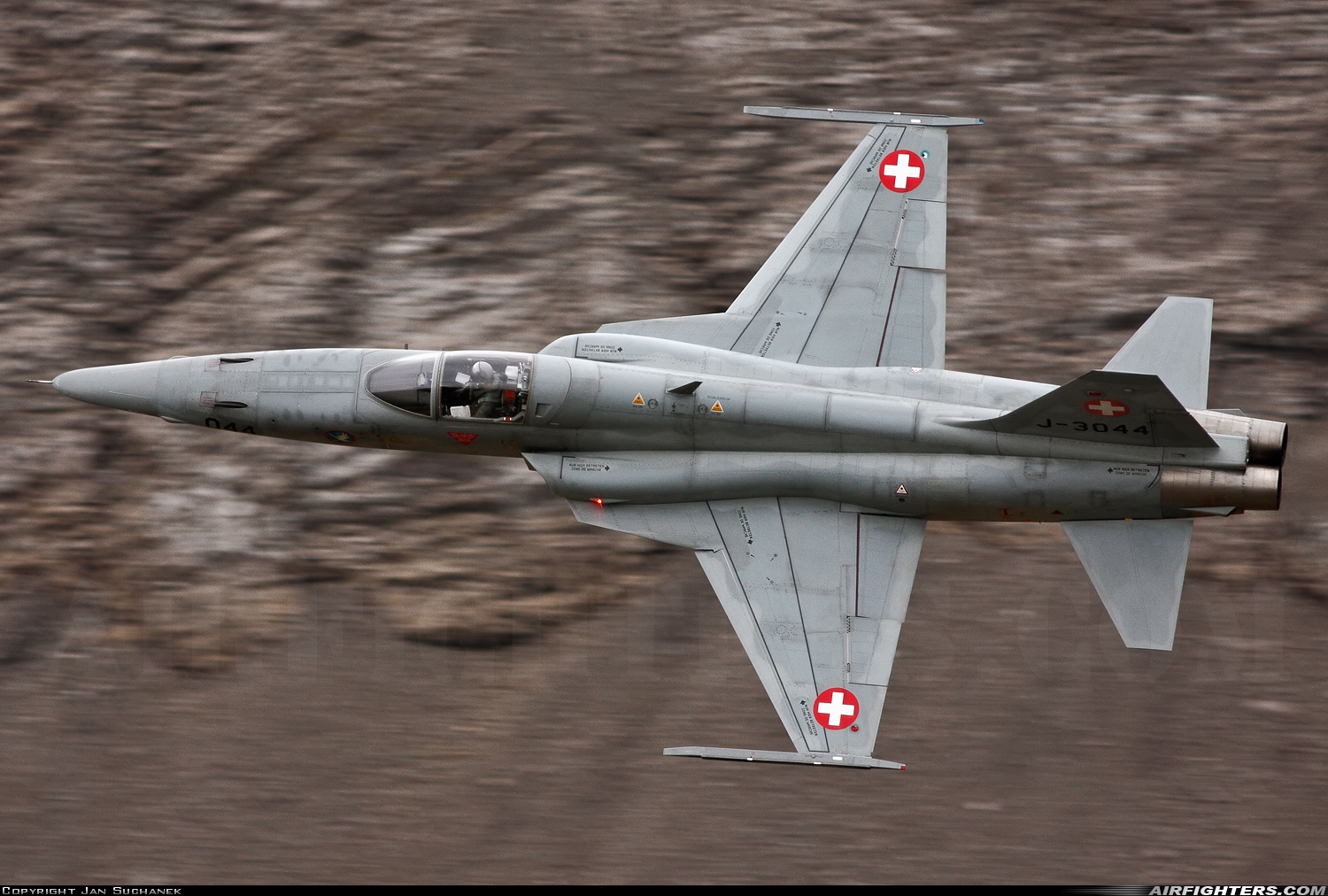 Switzerland - Air Force Northrop F-5E Tiger II J-3044 at Off-Airport - Axalp, Switzerland