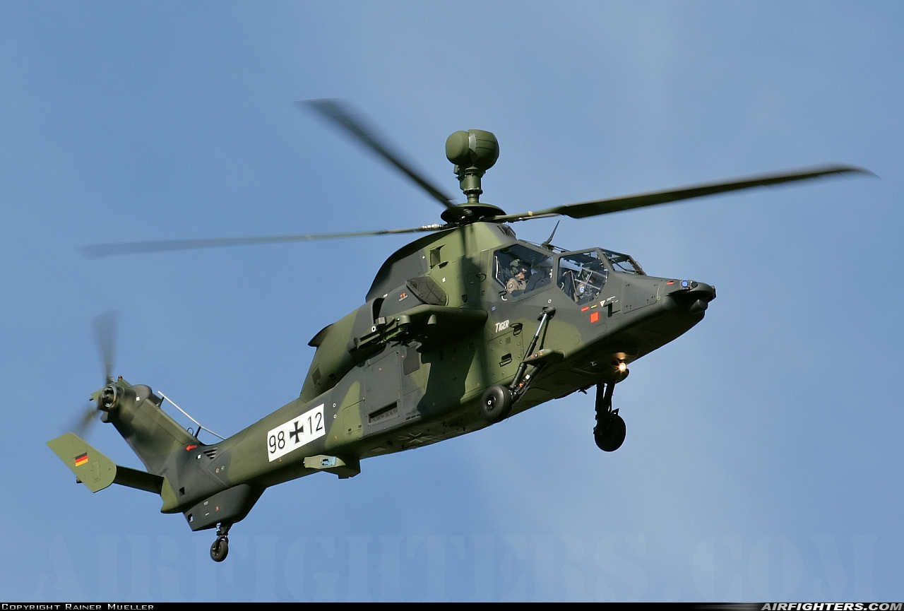 Germany - Army Eurocopter EC-665 Tiger UHT 98+12 at Buckeburg (- Achum) (ETHB), Germany