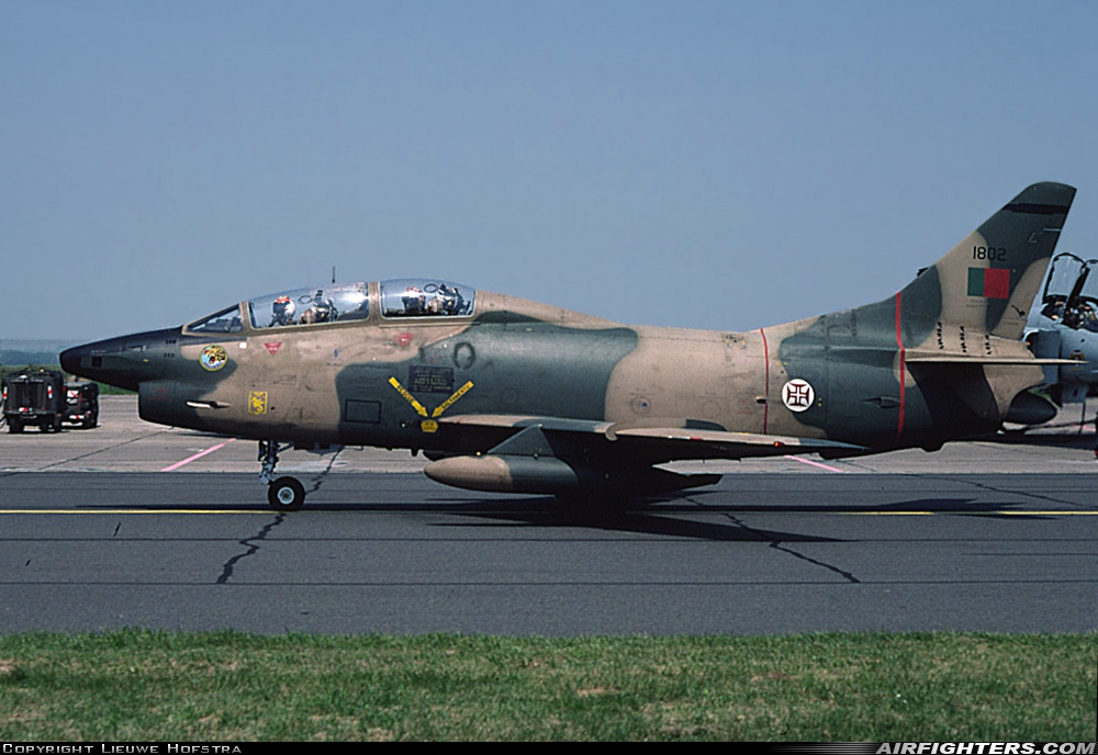 Photo ID 108168 by Lieuwe Hofstra. Portugal Air Force Fiat G 91T3, 1802